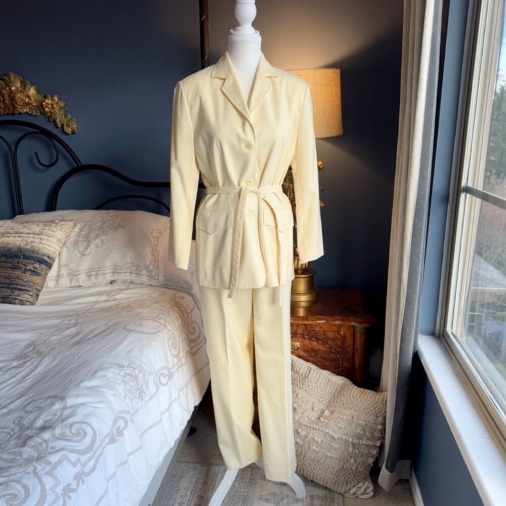 Vintage 00s NWT Origins Cream Belted Suit Blazer, Pants and Skirt